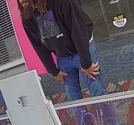 Theft Investigation – Killeen Mall Jewelry Kiosk